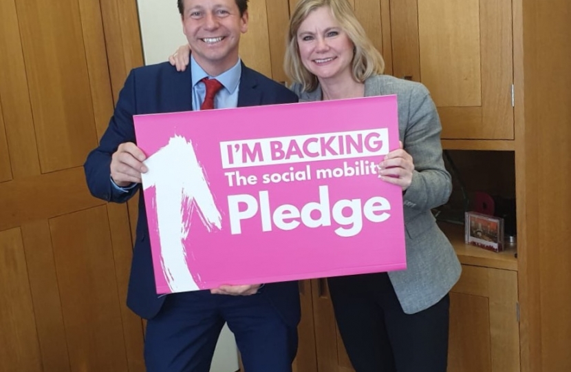 Nigel and Justine Backing the Pledge