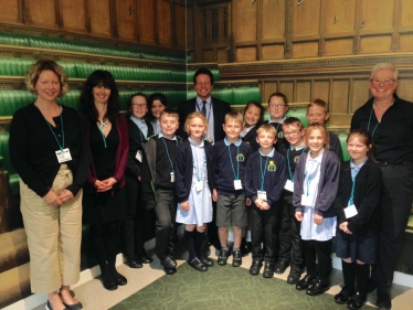 Nigel Huddleston MP with Flyford Flavell First School Pupils